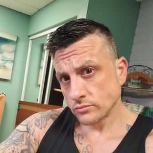 Meet your Posher, Ty